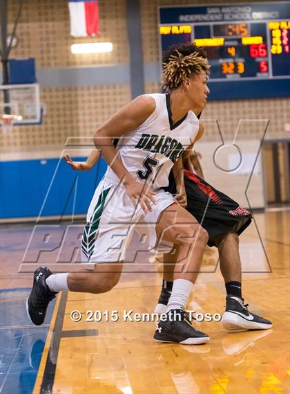 Thumbnail 1 in Wagner vs. Southwest (SAISD Tournament) photogallery.