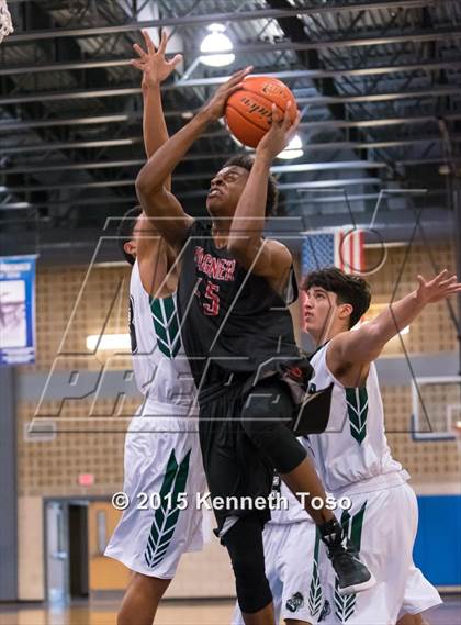 Thumbnail 2 in Wagner vs. Southwest (SAISD Tournament) photogallery.
