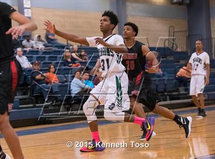 Thumbnail 2 in Wagner vs. Southwest (SAISD Tournament) photogallery.