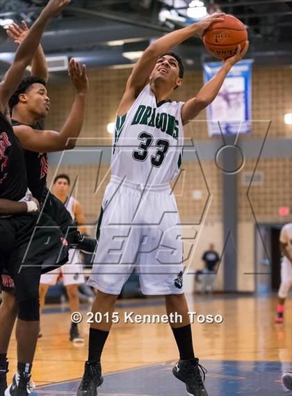 Thumbnail 1 in Wagner vs. Southwest (SAISD Tournament) photogallery.
