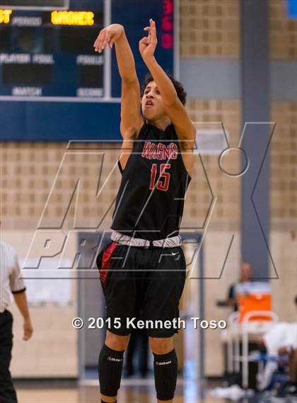 Thumbnail 2 in Wagner vs. Southwest (SAISD Tournament) photogallery.