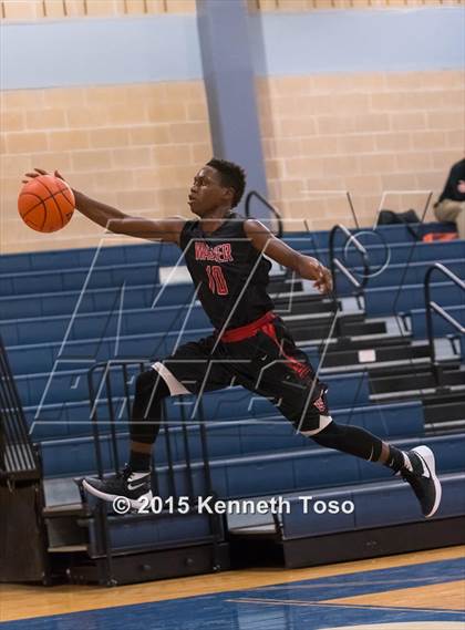Thumbnail 1 in Wagner vs. Southwest (SAISD Tournament) photogallery.