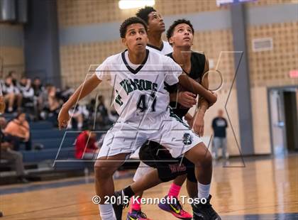 Thumbnail 1 in Wagner vs. Southwest (SAISD Tournament) photogallery.