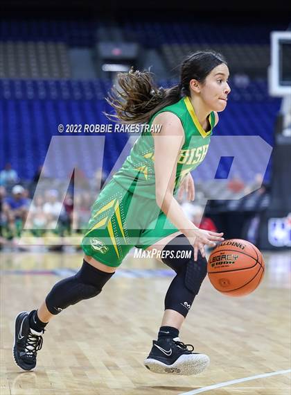 Thumbnail 1 in Winnsboro vs. Bishop (UIL 3A State Semifinal) photogallery.
