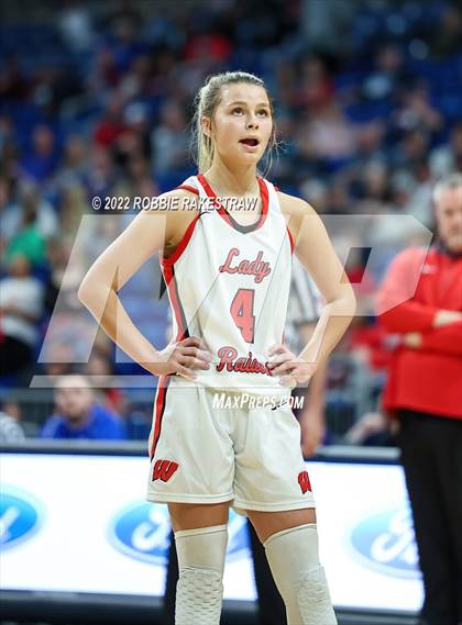 Thumbnail 1 in Winnsboro vs. Bishop (UIL 3A State Semifinal) photogallery.