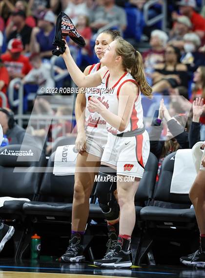 Thumbnail 1 in Winnsboro vs. Bishop (UIL 3A State Semifinal) photogallery.