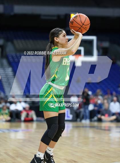 Thumbnail 3 in Winnsboro vs. Bishop (UIL 3A State Semifinal) photogallery.