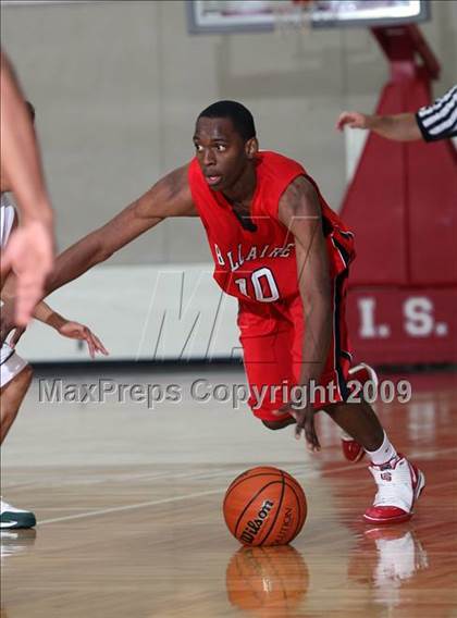 Thumbnail 2 in Bellaire vs Berkner (McDonalds Texas Invitational) photogallery.