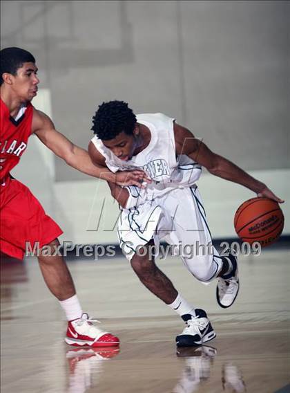 Thumbnail 2 in Bellaire vs Berkner (McDonalds Texas Invitational) photogallery.