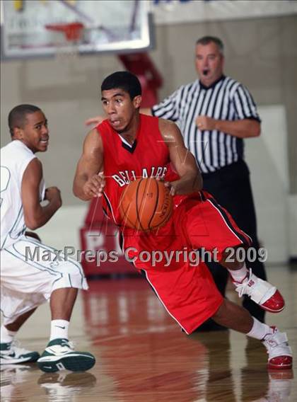 Thumbnail 2 in Bellaire vs Berkner (McDonalds Texas Invitational) photogallery.