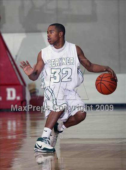 Thumbnail 1 in Bellaire vs Berkner (McDonalds Texas Invitational) photogallery.