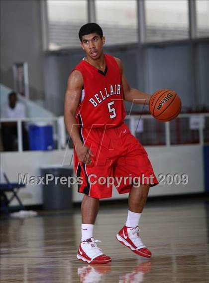Thumbnail 2 in Bellaire vs Berkner (McDonalds Texas Invitational) photogallery.