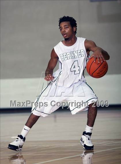 Thumbnail 3 in Bellaire vs Berkner (McDonalds Texas Invitational) photogallery.