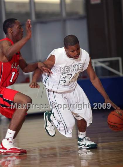 Thumbnail 3 in Bellaire vs Berkner (McDonalds Texas Invitational) photogallery.
