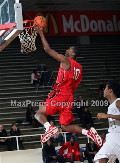 Thumbnail 3 in Bellaire vs Berkner (McDonalds Texas Invitational) photogallery.