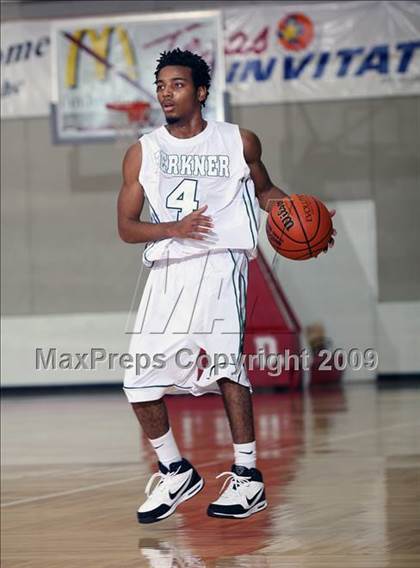 Thumbnail 3 in Bellaire vs Berkner (McDonalds Texas Invitational) photogallery.