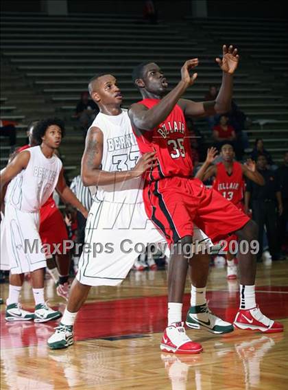 Thumbnail 3 in Bellaire vs Berkner (McDonalds Texas Invitational) photogallery.