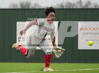 Thumbnail 2 in Cedar Hill vs Waxahachie photogallery.