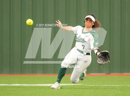Thumbnail 2 in Cedar Hill vs Waxahachie photogallery.