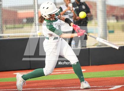 Thumbnail 3 in Cedar Hill vs Waxahachie photogallery.
