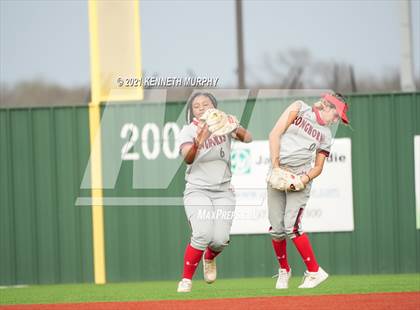 Thumbnail 1 in Cedar Hill vs Waxahachie photogallery.