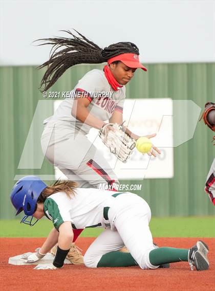 Thumbnail 3 in Cedar Hill vs Waxahachie photogallery.