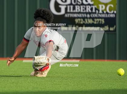 Thumbnail 3 in Cedar Hill vs Waxahachie photogallery.