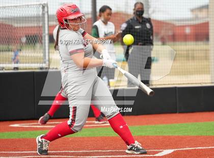 Thumbnail 2 in Cedar Hill vs Waxahachie photogallery.