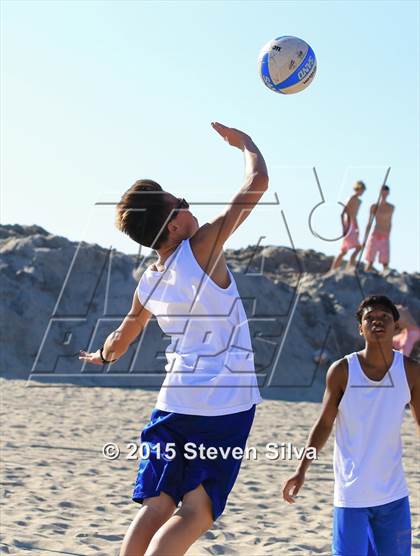 Thumbnail 3 in Grossmont @ Point Loma photogallery.