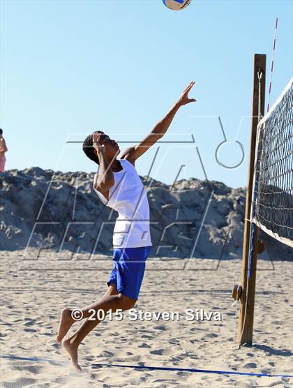 Thumbnail 2 in Grossmont @ Point Loma photogallery.