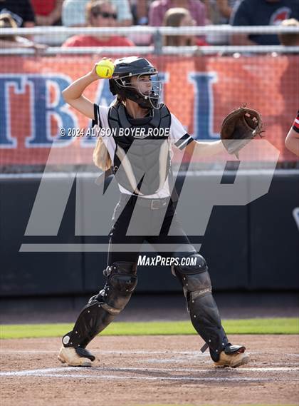 Thumbnail 3 in Northside - Pinetown vs East Wilkes (NCHSAA 1A Championship) photogallery.