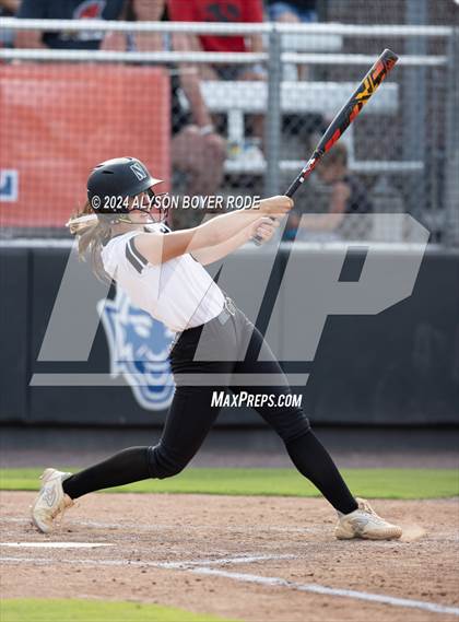 Thumbnail 2 in Northside - Pinetown vs East Wilkes (NCHSAA 1A Championship) photogallery.