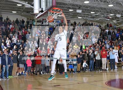 Thumbnail 2 in Rancho Mirage Holiday Invitational Dunk Contest photogallery.