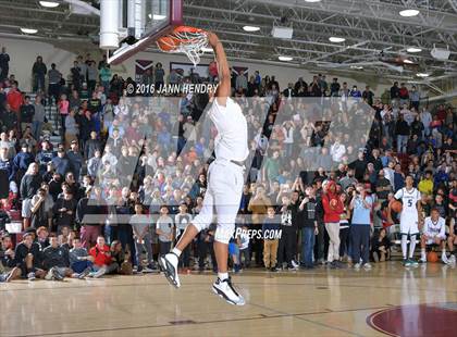 Thumbnail 2 in Rancho Mirage Holiday Invitational Dunk Contest photogallery.
