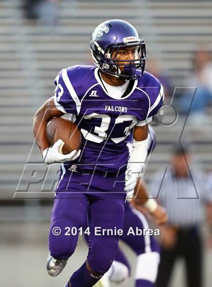 Thumbnail 2 in College Park vs. Las Lomas photogallery.
