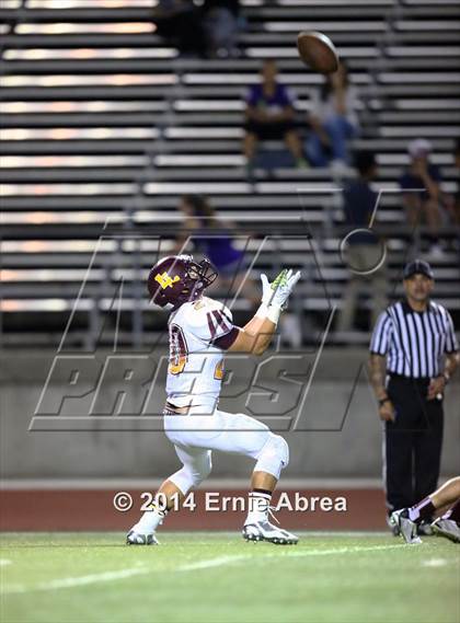 Thumbnail 1 in College Park vs. Las Lomas photogallery.