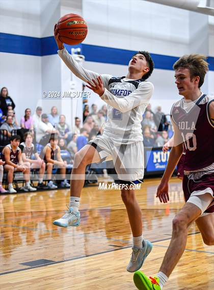 Thumbnail 1 in Mumford vs Iola photogallery.