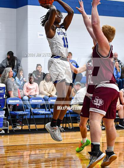 Thumbnail 3 in Mumford vs Iola photogallery.