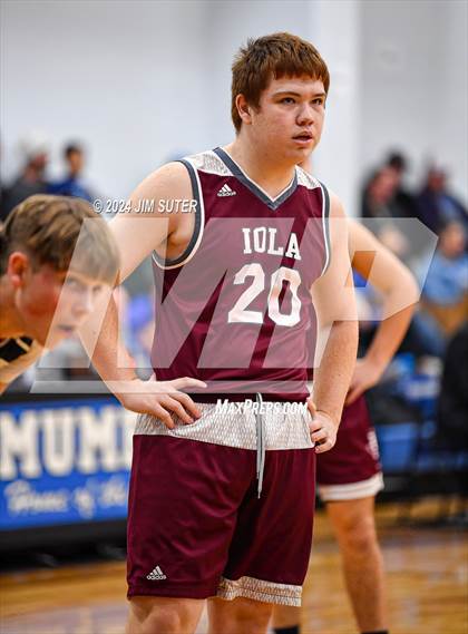 Thumbnail 1 in Mumford vs Iola photogallery.