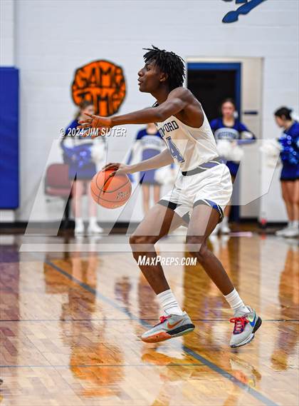 Thumbnail 1 in Mumford vs Iola photogallery.