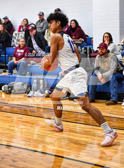 Thumbnail 2 in Mumford vs Iola photogallery.