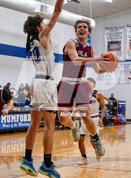 Thumbnail 2 in Mumford vs Iola photogallery.