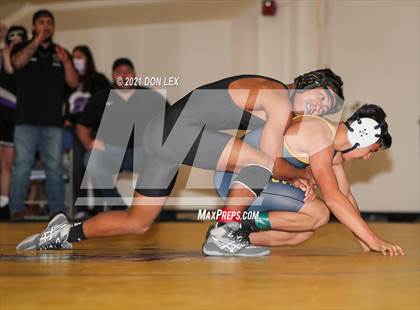 Thumbnail 3 in Napa High Novice Tournament photogallery.