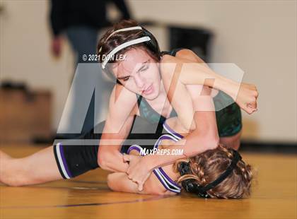 Thumbnail 2 in Napa High Novice Tournament photogallery.