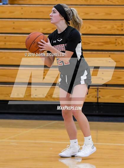 Thumbnail 1 in Huntington Beach vs. Carondelet (NIKE Tournament of Champions) photogallery.