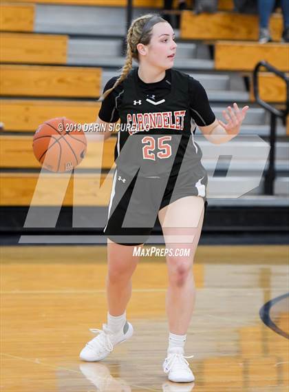 Thumbnail 3 in Huntington Beach vs. Carondelet (NIKE Tournament of Champions) photogallery.