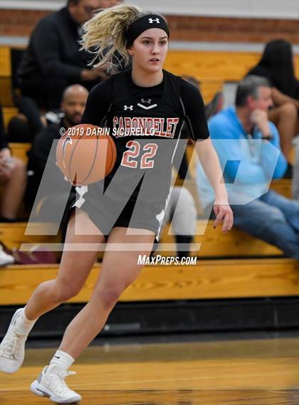 Thumbnail 2 in Huntington Beach vs. Carondelet (NIKE Tournament of Champions) photogallery.
