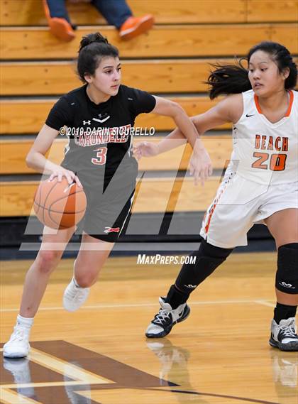 Thumbnail 2 in Huntington Beach vs. Carondelet (NIKE Tournament of Champions) photogallery.