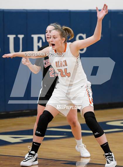 Thumbnail 2 in Huntington Beach vs. Carondelet (NIKE Tournament of Champions) photogallery.