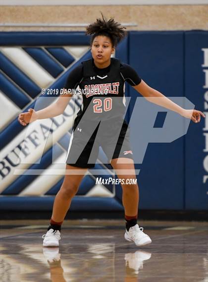 Thumbnail 2 in Huntington Beach vs. Carondelet (NIKE Tournament of Champions) photogallery.